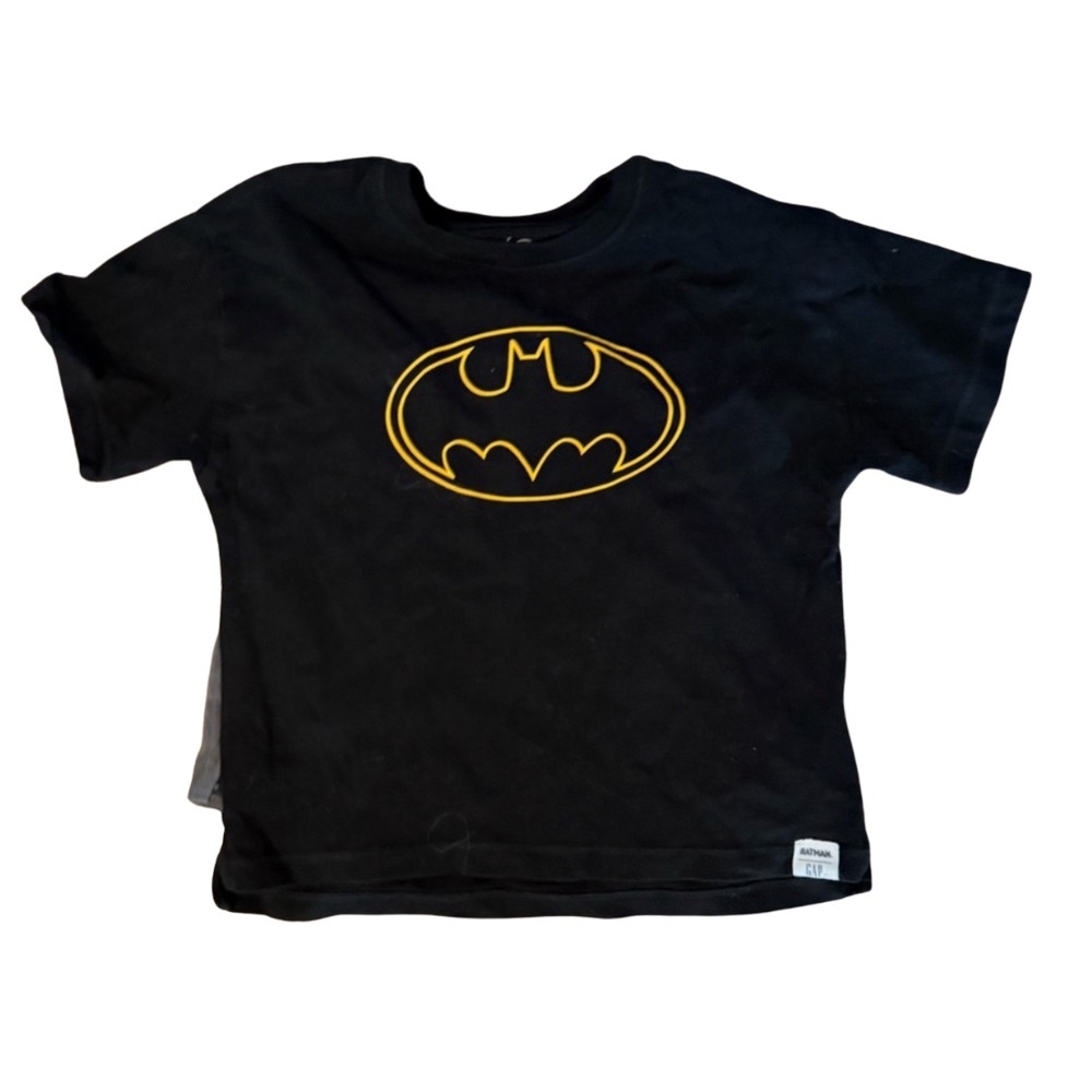 Gap boys Batman t-shirt with cape - like new condition size 4